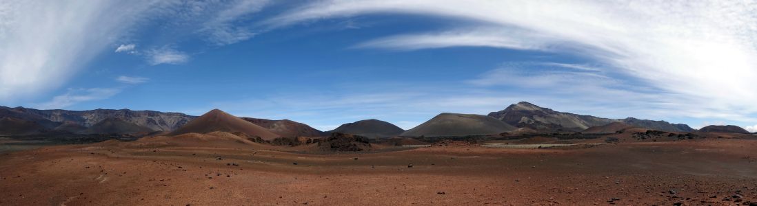 Úžasná atmosféra v kráteru Haleakala.